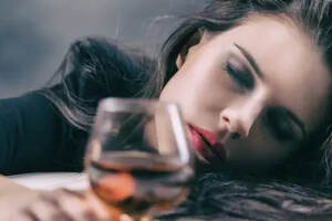 酒可以联系感情？是真的感情，还是酒后感情？