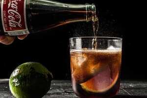 自由古巴鸡尾酒象征胜利与解放，是最出名的朗姆鸡尾酒简单好喝