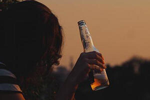 女生一般能喝多少瓶啤酒