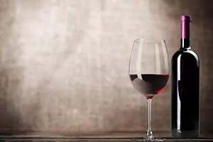 喝红酒可以软化血管吗