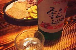 韩国水果酒