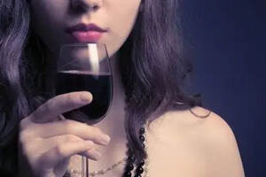 葡萄酒含在口腔中多久