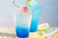 蓝色珊瑚礁鸡尾酒（蓝色珊瑚礁鸡尾酒配方）