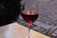 和霞多丽并列的红葡萄酒品牌