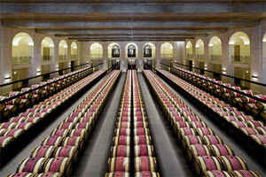 匈牙利教堂山葡萄酒