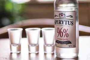 生命之水Spirytus产于波兰，世界上度数最高最烈的酒