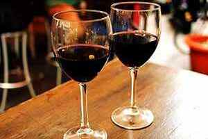 干型葡萄酒和干红葡萄酒的区别