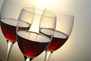 红酒可以降低癌症的风险？喝法不对很可能致癌！
