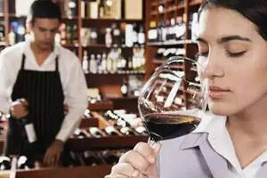 葡萄酒品鉴的基本方法和步骤