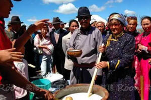 不喝马奶酒怎么体验蒙古族，如何酿造马奶酒？民族特色的乳饮料