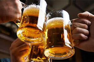 白啤酒和普通啤酒有什么区别图片_白啤酒和普通啤酒有什么区别