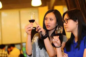 如何选择加盟葡萄酒行业？五个葡萄酒加盟潜规则，入行必读！