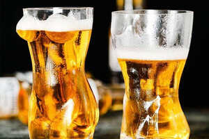 哈尔滨啤酒有限公司诉哈尔滨圣士丹