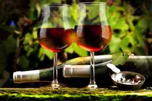 关于葡萄酒的年份我们需注意哪些呢？