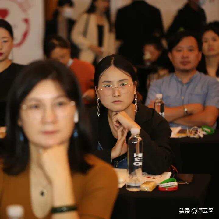 Eva亲自揭密：意大利酒如何称霸酒云？