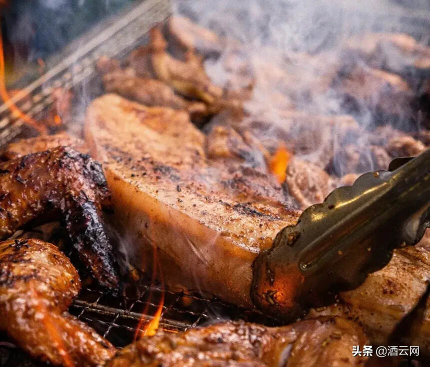 秋天吃烧烤BBQ，这些葡萄酒才是绝配