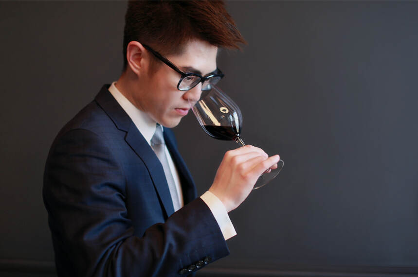 马先辰创办个人酒评网站，向世界发出中国酒评人的声音