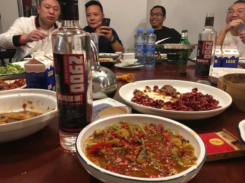 清明来临，甭管赚多赚少，爱喝酒建议选这4种美酒，别瞎喝劣质酒