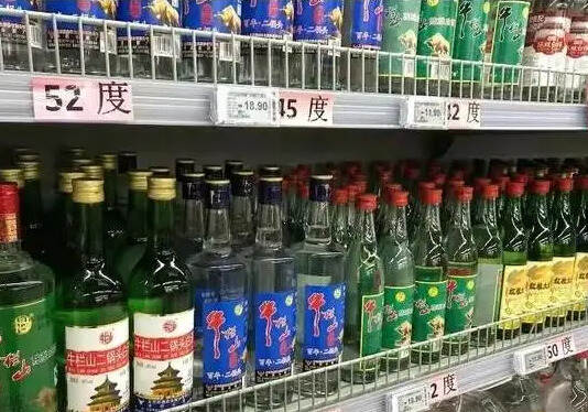 好喝不贵，待客有面：盘点3款优质白酒，100%“0添加”的纯粮食酒