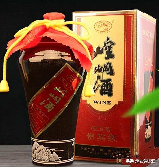 具备茅台风格的甘肃崆峒酒，喝了易上头？甘肃人：喝完爬上崆峒山