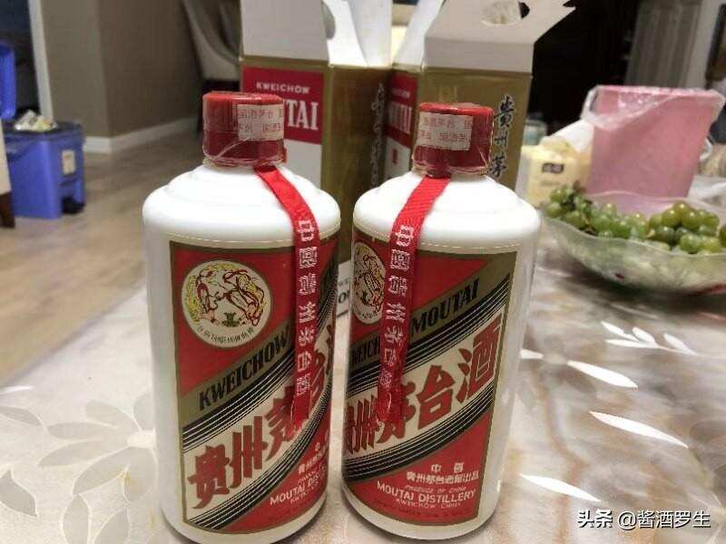 茅台镇造就了飞天茅台还是飞天茅台造就了茅台镇呢