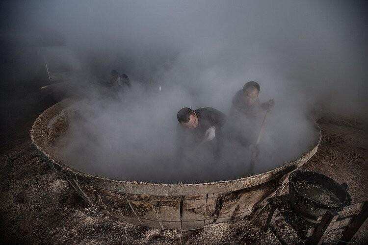 一斤不到十块钱的散酒敢喝？行家：能与不能，关键得看这3点