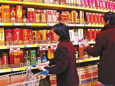 贵州历史名酒，如今只剩茅台一骑绝尘，其他放在超市货架上积灰