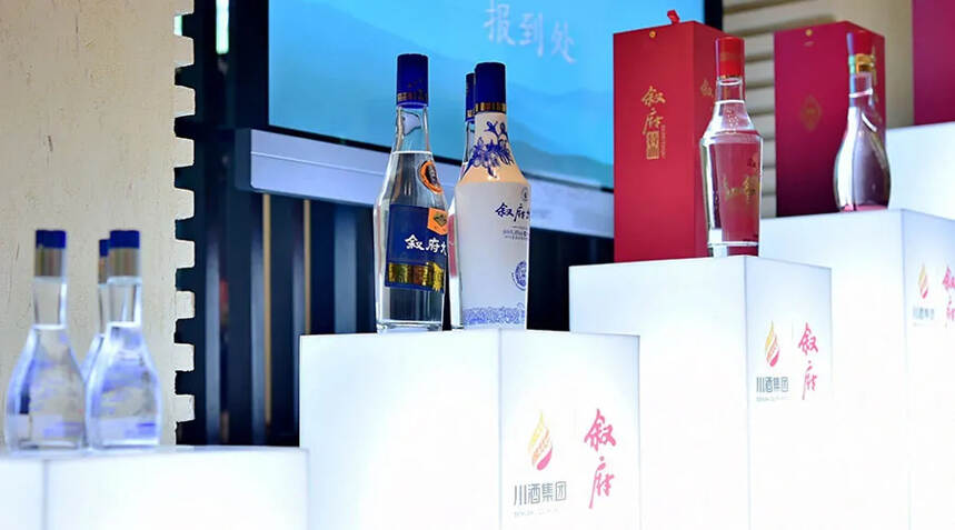 畜牧场起家酿出的“小五粮液”，曾濒临破产，如今成宜宾人口粮酒