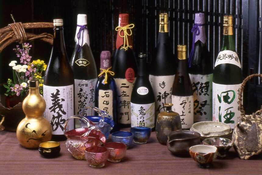 世界各国“名酒代表”：法国的贵，俄罗斯的烈，日本的想不到