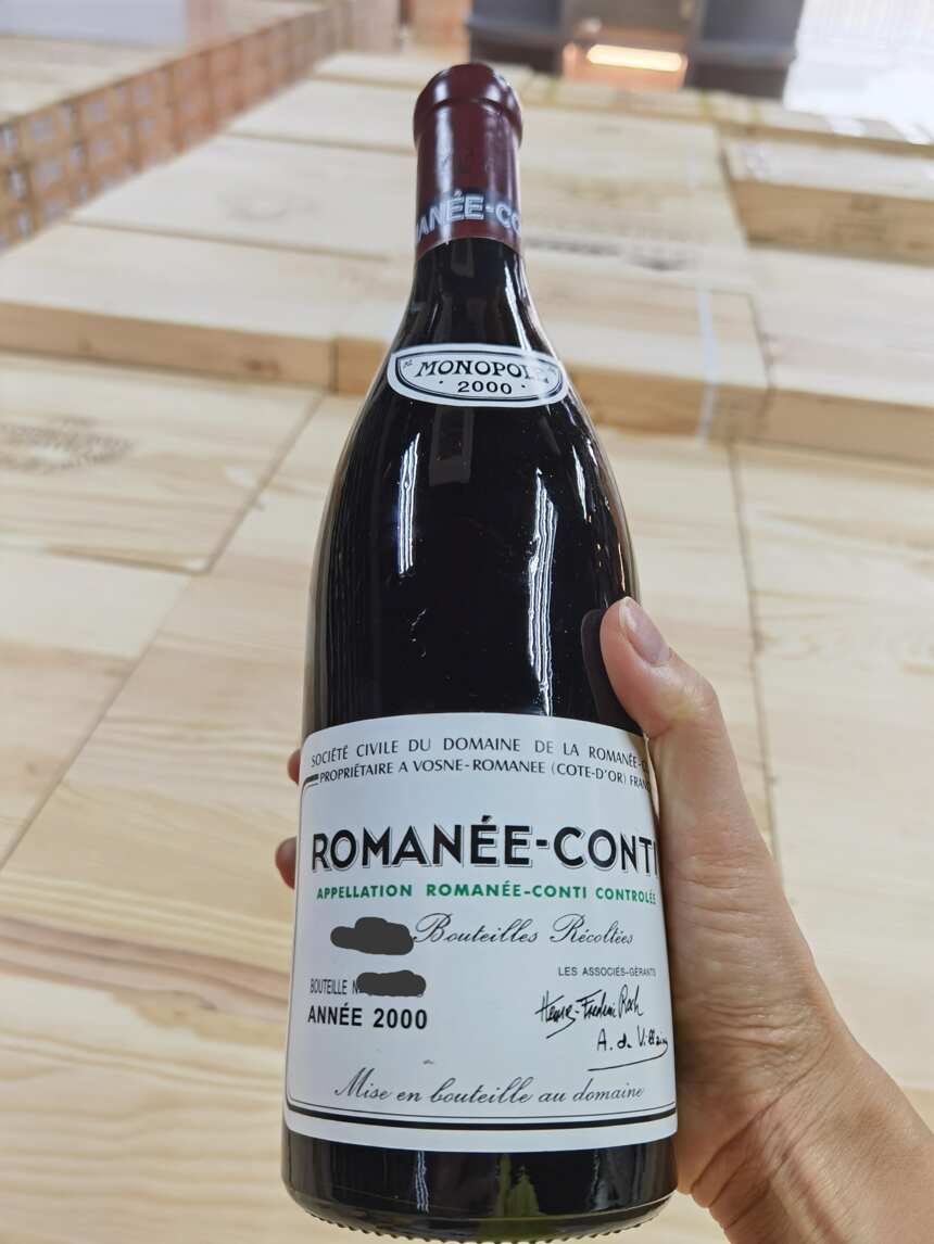 16万多一支的法国顶级红酒，居然变成了冰棍