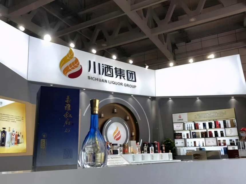 畜牧场起家酿出的“小五粮液”，曾濒临破产，如今成宜宾人口粮酒