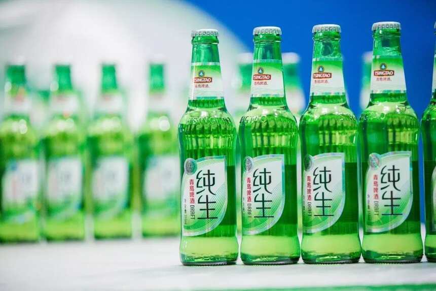 看过来！入手这张青啤鸿运礼单，你的年货才算“配齐”