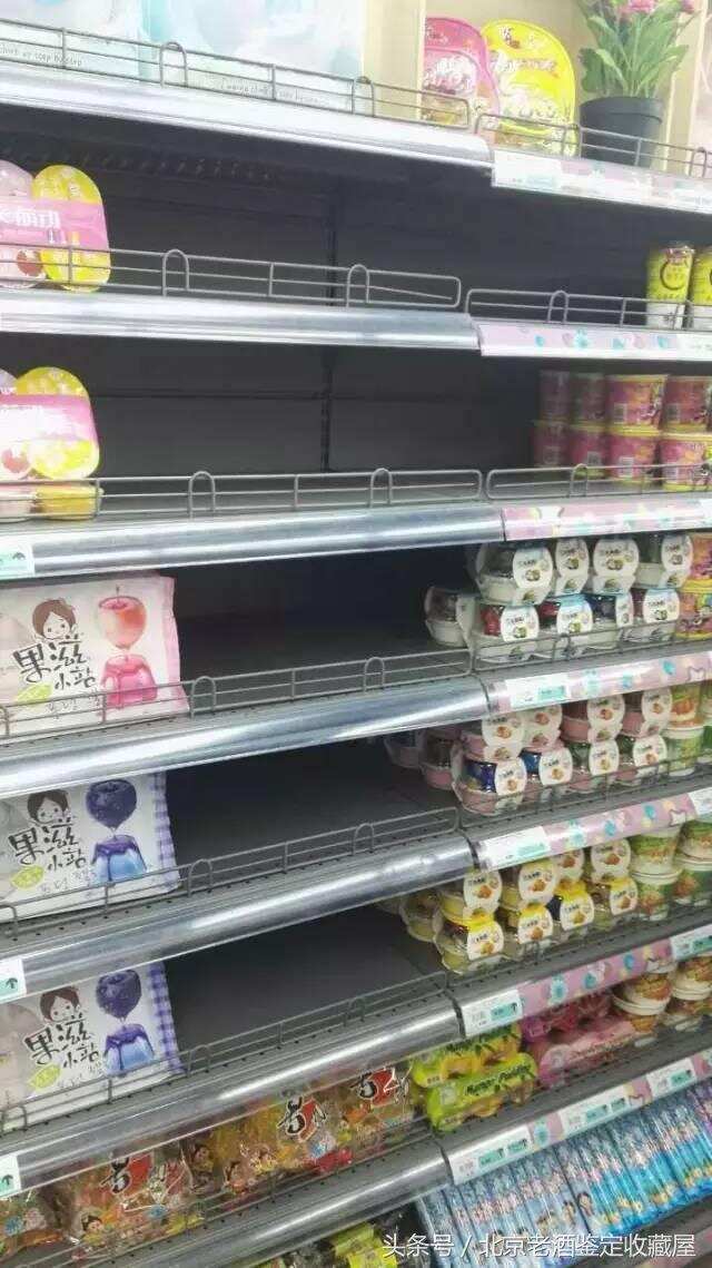 现在大多超市已经下架韩国所有商品爱中华用行动