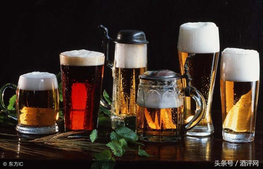 白酒、啤酒、红酒在不同温度下口感不同，酒类最佳饮用温度揭秘！