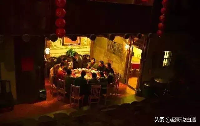 为什么喝完白酒难受，可很多人还是爱喝？