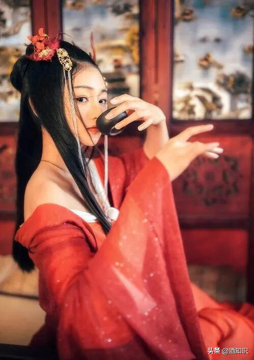 酒文化为何盛行于唐朝？