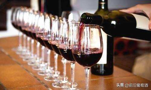 赤霞珠葡萄酒如何通过香气分辨是否优秀？赤霞珠葡萄酒香气的特点