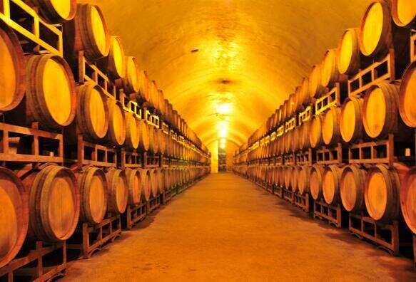 张裕葡萄酒产地在哪里，国内6大产地最核心的还是山东烟台