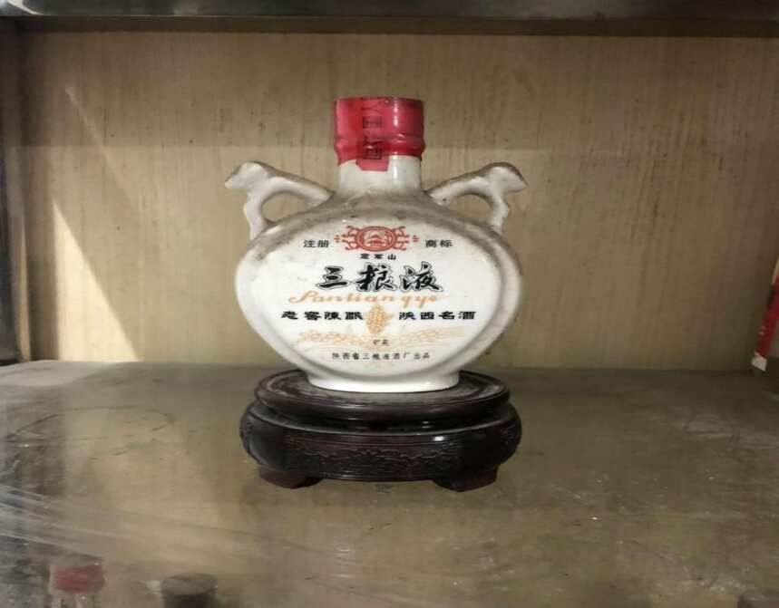 陕西一憋屈名酒，因名字“碰瓷”五粮液，含冤背黑锅，没落无人喝