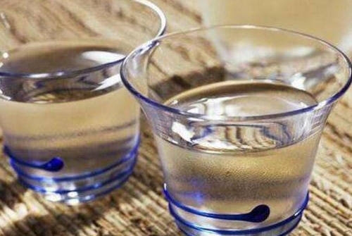 纯粮固态酿制白酒鉴别方法