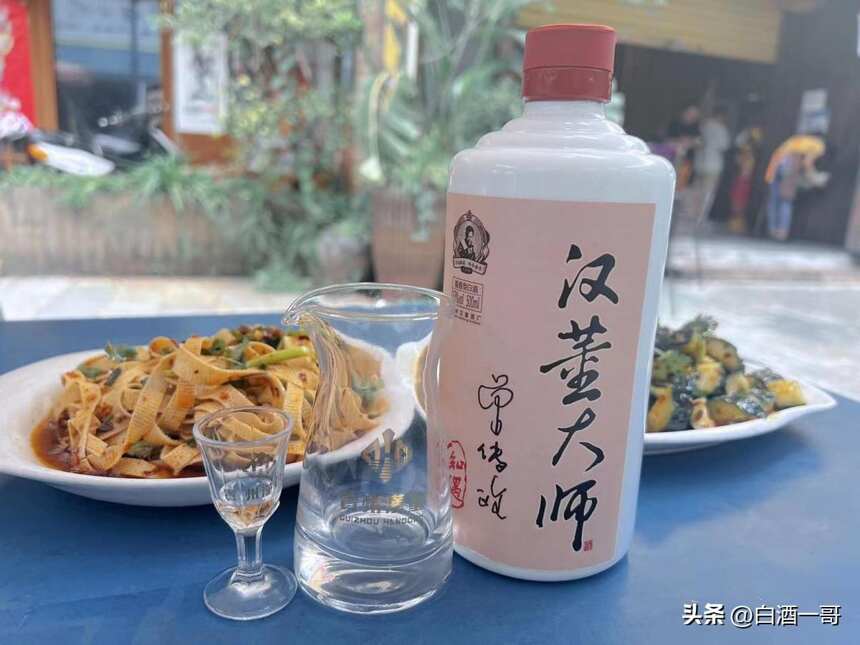 全国哪省白酒值得喝？经品鉴，老酒鬼经常推荐这5款，有你家乡的