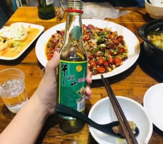 牛栏山是勾兑酒还是粮食酒（牛栏山如何做到全国销量第一的）