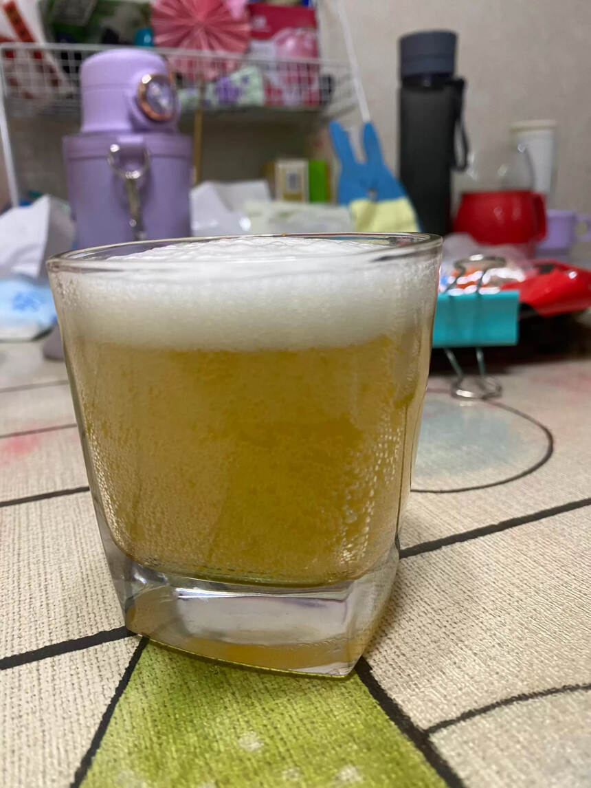 斑马精酿啤酒怎么样（斑马精酿小麦白啤酒好喝吗）