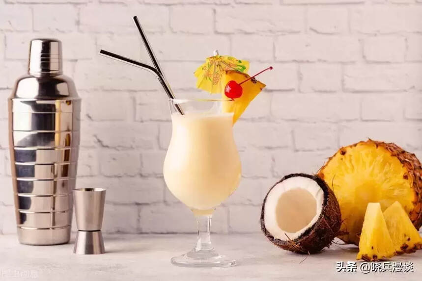 椰林飘香鸡尾酒配方（3分钟制作鸡尾酒椰林飘香Pina Colada）