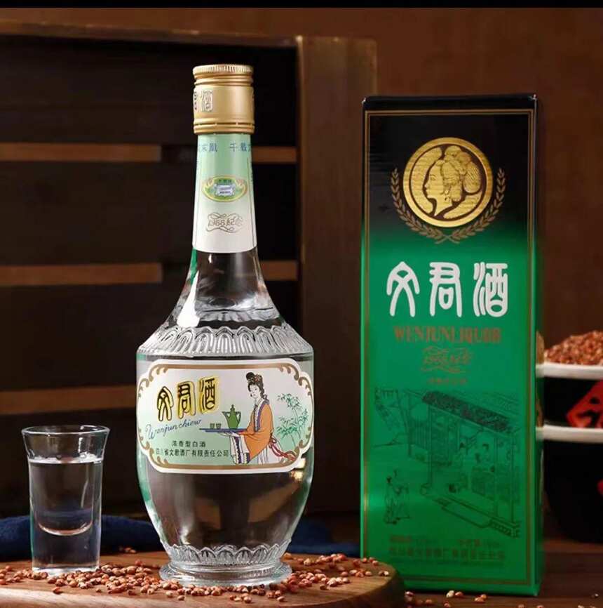 白酒入门喝什么比较好（200的入门级白酒哪些值得选）