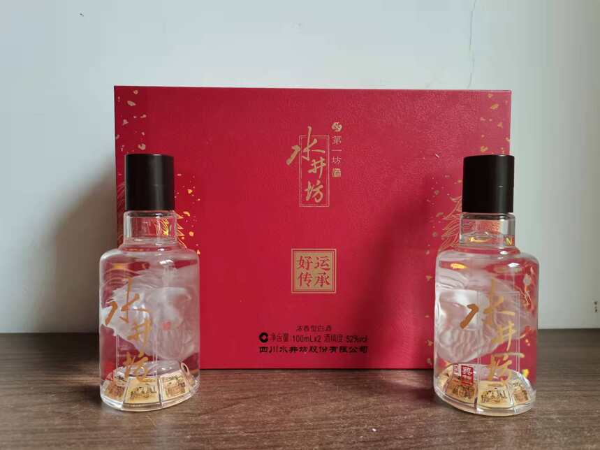 300-500元浓香酒的对比：让我们看看品牌对价格的推动