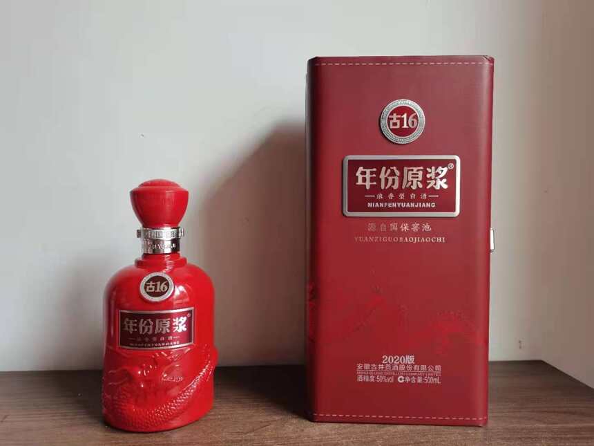 300-500元浓香酒的对比：让我们看看品牌对价格的推动