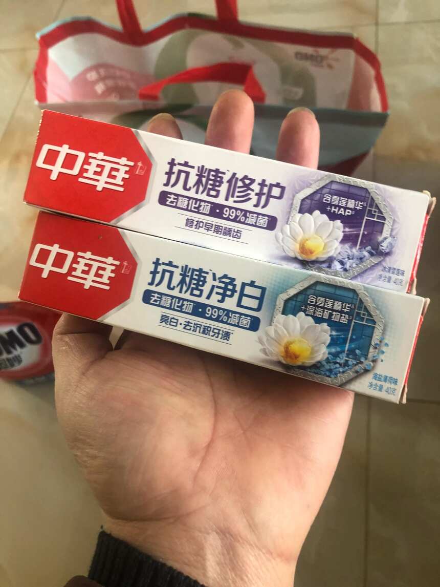 我家始终用的奥妙，中华牙膏，总认为是国产，实则是外国货