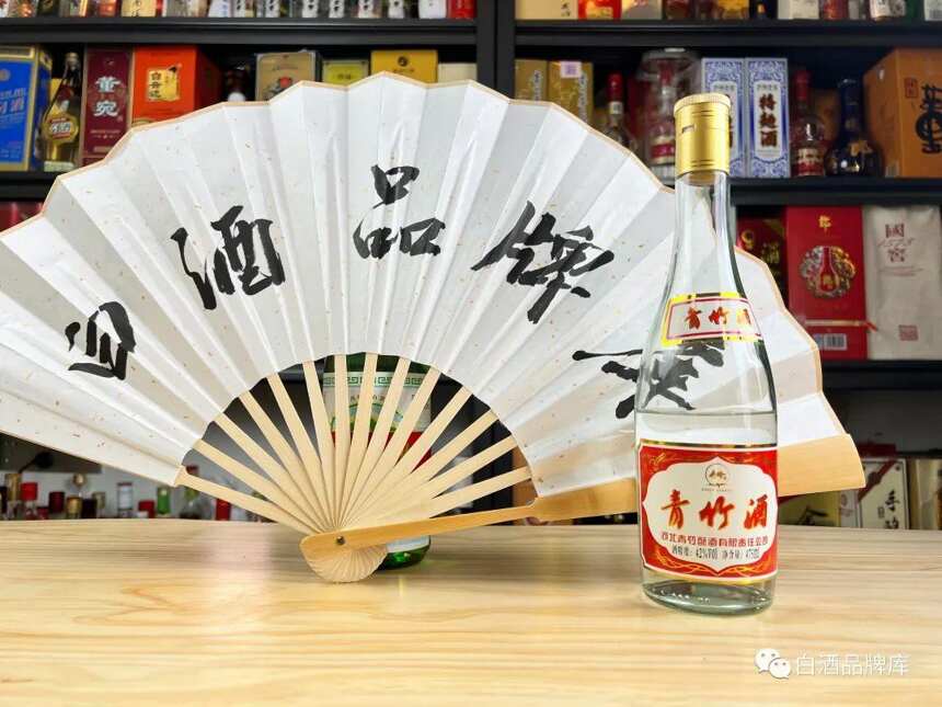 凤香品鉴⑦：贴牌凤酒浓香十足，浓香青竹酒竟带凤香？