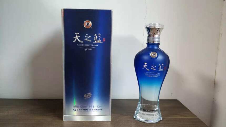 300-500元浓香酒的对比：让我们看看品牌对价格的推动